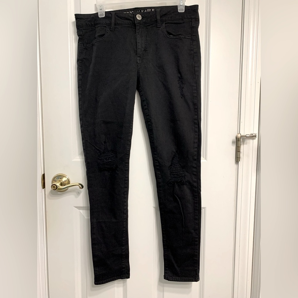 American Eagle Black Distressed Twill Jegging Jeans Size 10